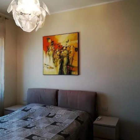 Ferienwohnung Fur 6 Personen Ca 110 M In Genua, Italienische Riviera Italienische Westkuste