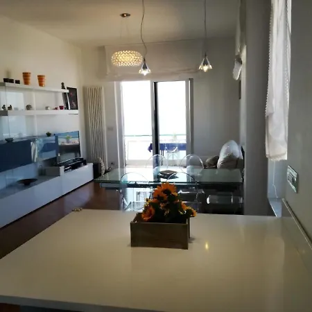 Ferienwohnung Fur 6 Personen Ca 110 M In Genua, Italienische Riviera Italienische Westkuste 아파트 *