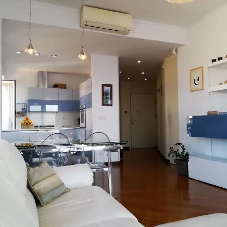 Ferienwohnung Fur 6 Personen Ca 110 M In Genua, Italienische Riviera Italienische Westkuste * 제노바