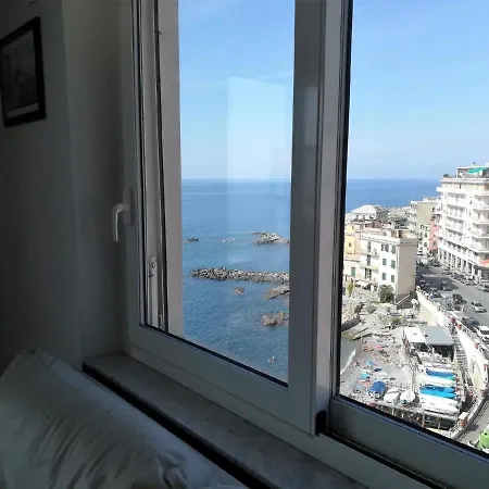 Ferienwohnung Fur 6 Personen Ca 110 M In Genua, Italienische Riviera Italienische Westkuste * Cenova